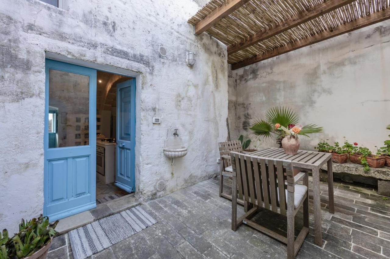 Casa Dei 5 Camini With Terrace Apartment Ortelle Exterior photo